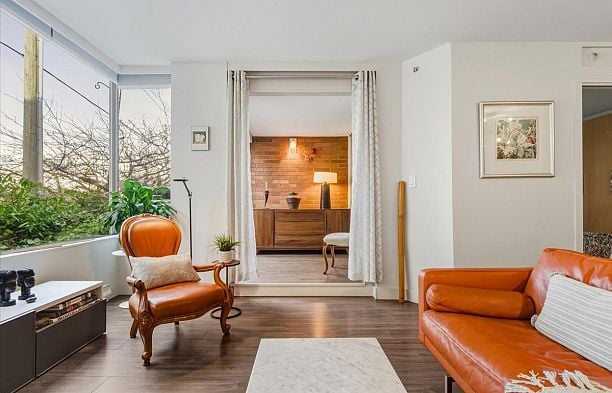 205 2438 Heather Street Fairview VW