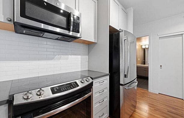 317 289 E 6th Avenue Mount Pleasant VE