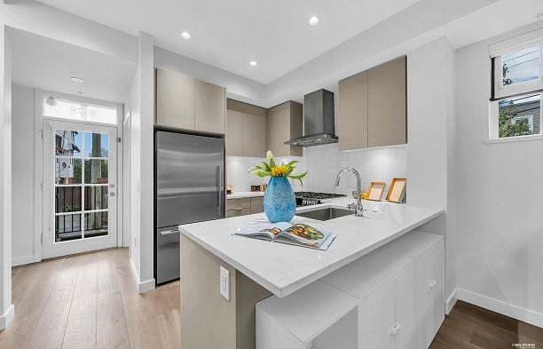 8576 Osler Street Marpole