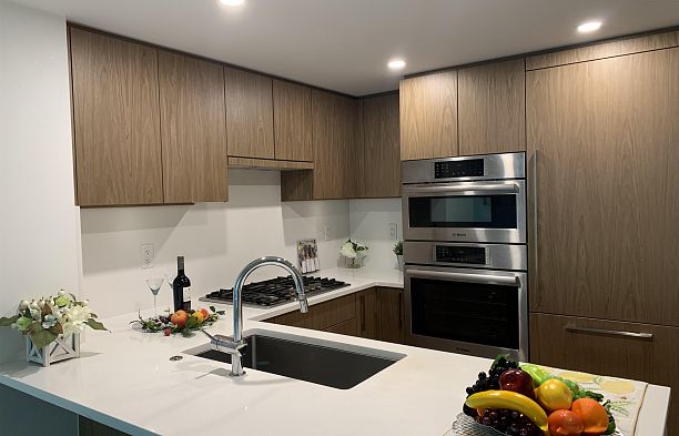102 4988 Cambie Street Cambie