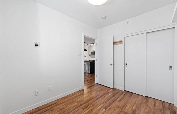 317 289 E 6th Avenue Mount Pleasant VE