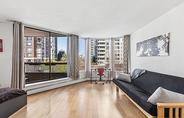 411 1330 Burrard Street Downtown VW