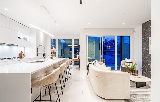 4691 W 9th Avenue Point Grey