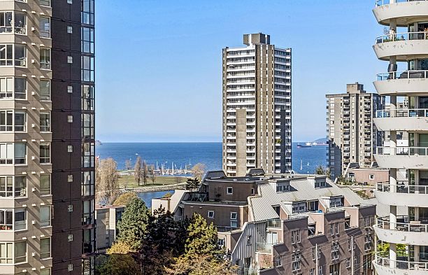 411 1330 Burrard Street Downtown VW