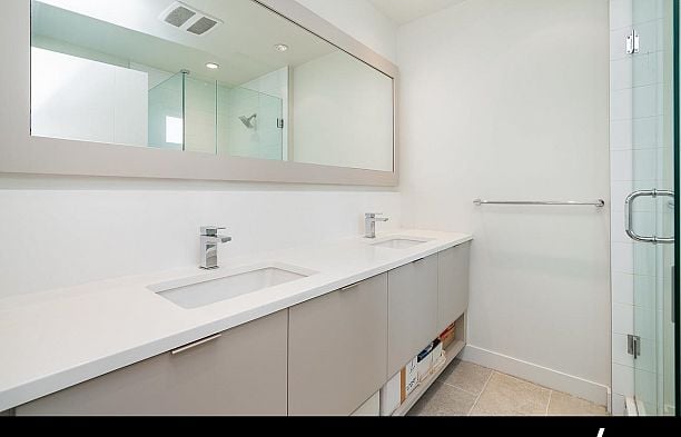 8562 Osler Street Marpole