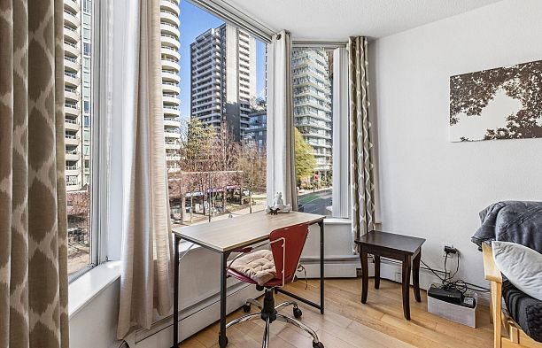 411 1330 Burrard Street Downtown VW