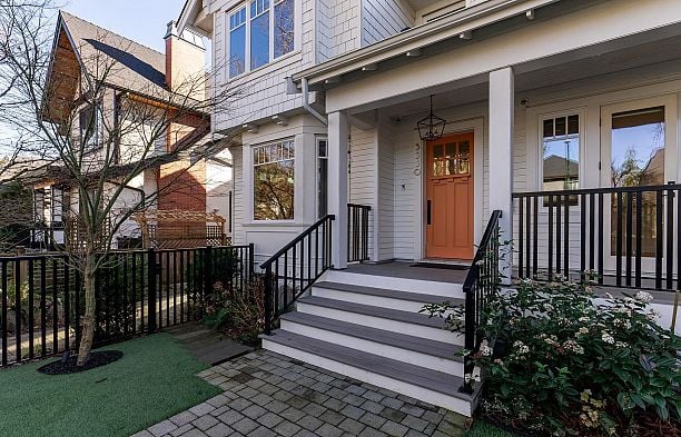 3530 W 43rd Avenue Southlands