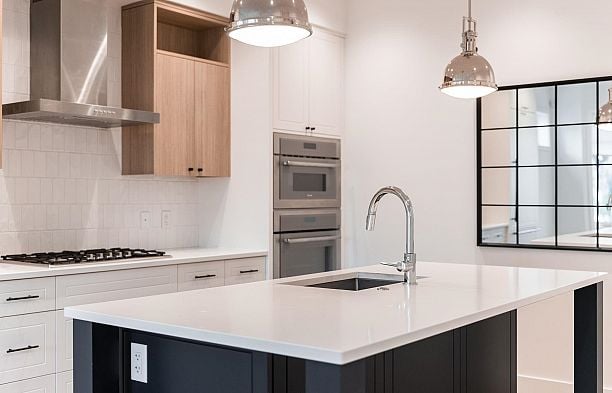 3530 W 43rd Avenue Southlands