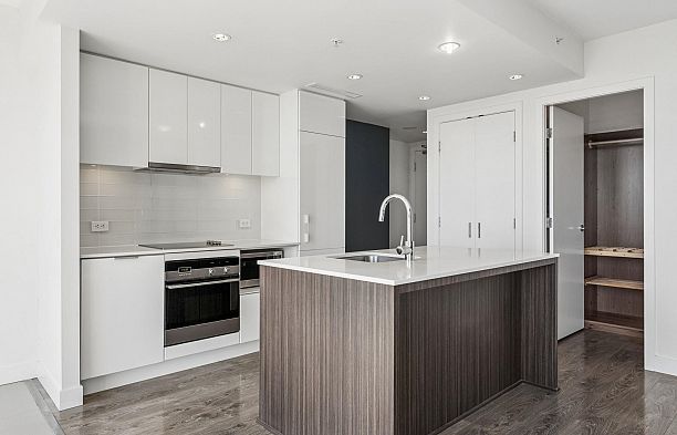 2506 1308 Hornby Street Downtown VW