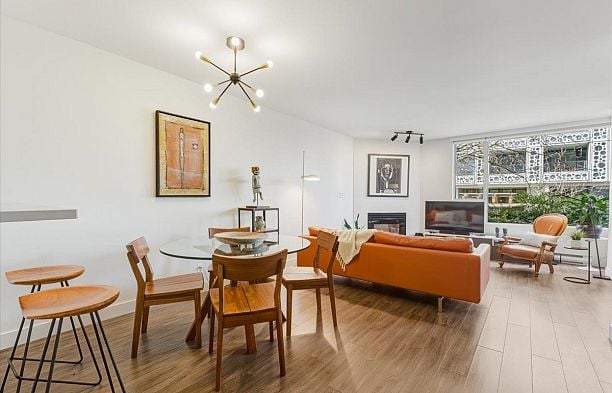 205 2438 Heather Street Fairview VW