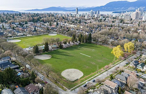 3832 Heather Street Cambie