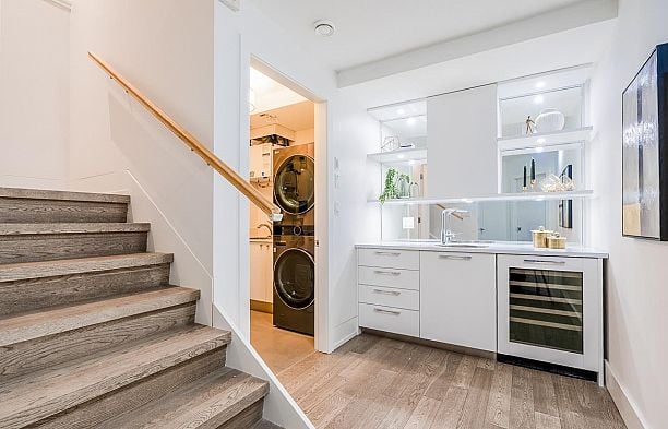 4691 W 9th Avenue Point Grey