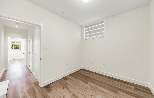 3412 W 43rd Avenue Southlands