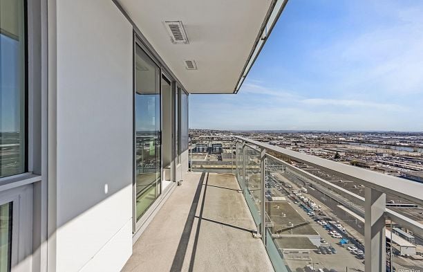 2602 455 SW Marine Drive Marpole