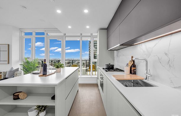 705 8415 Granville Street S.W. Marine