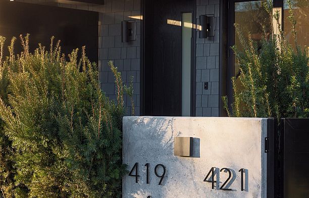 1 421 W 23rd Avenue Cambie