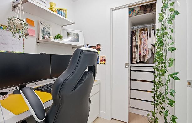 1326 W 7th Avenue Fairview VW