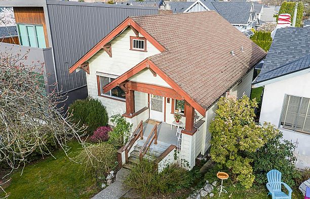 3832 Heather Street Cambie