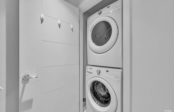 8576 Osler Street Marpole