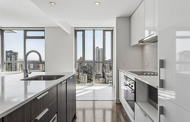 2506 1308 Hornby Street Downtown VW