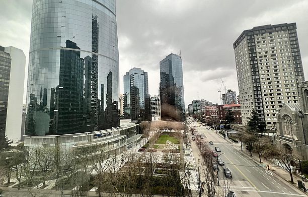 607 989 Nelson Street Downtown VW