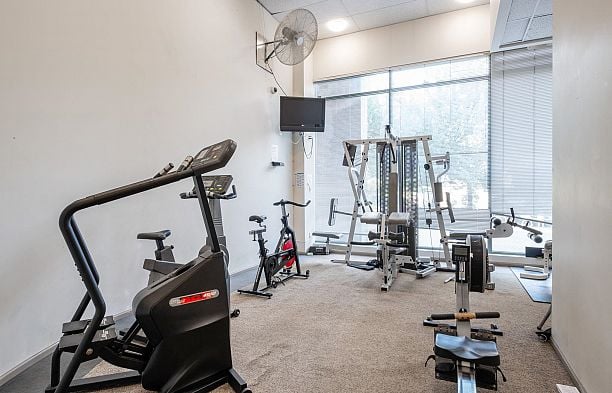 219 288 E 8th Avenue Mount Pleasant VE