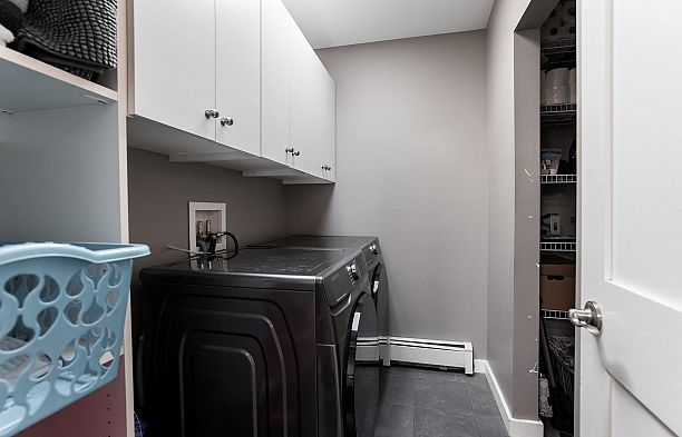 5655 Ontario Street Cambie