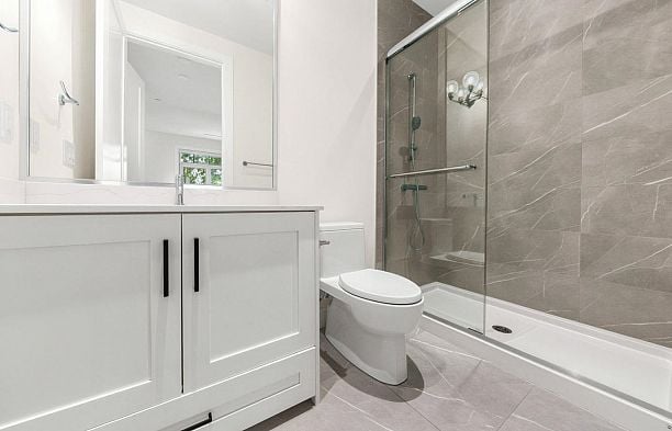 3412 W 43rd Avenue Southlands