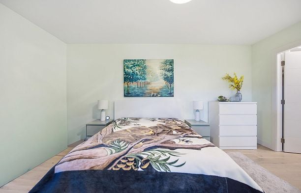 1326 W 7th Avenue Fairview VW