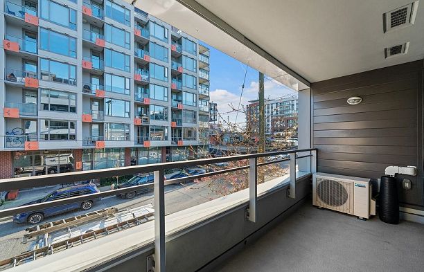 317 289 E 6th Avenue Mount Pleasant VE