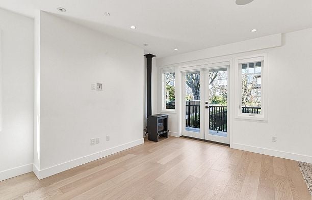 3530 W 43rd Avenue Southlands