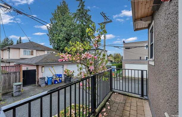 8576 Osler Street Marpole