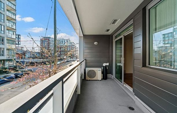 317 289 E 6th Avenue Mount Pleasant VE