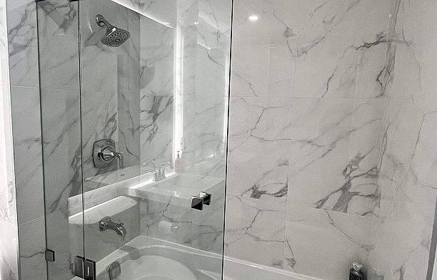 607 989 Nelson Street Downtown VW