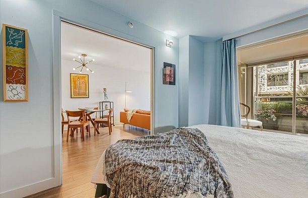 205 2438 Heather Street Fairview VW