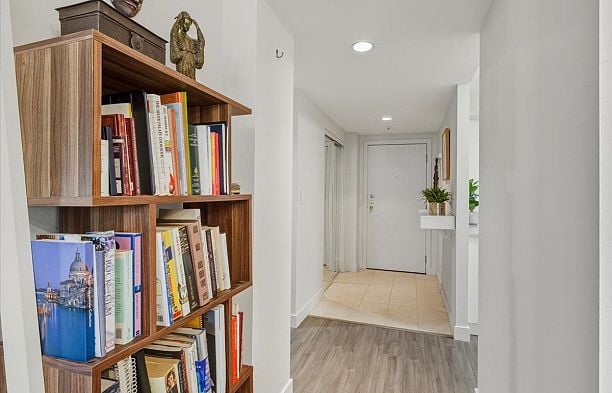 205 2438 Heather Street Fairview VW