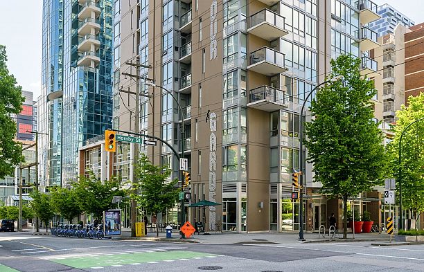 2506 1308 Hornby Street Downtown VW