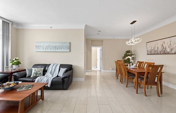 613 4685 Valley Drive Quilchena