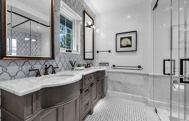 1738 W 38th Avenue Shaughnessy