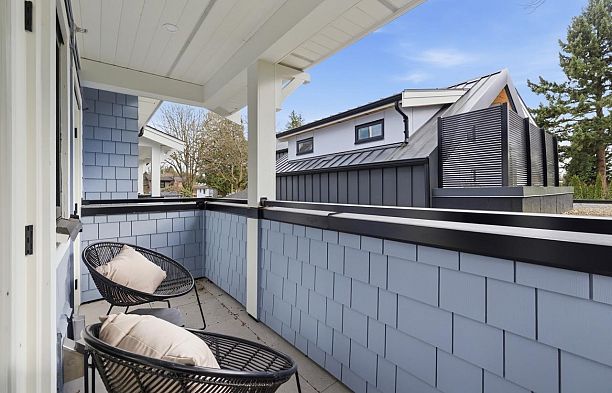 2438 W 49 Avenue S.W. Marine