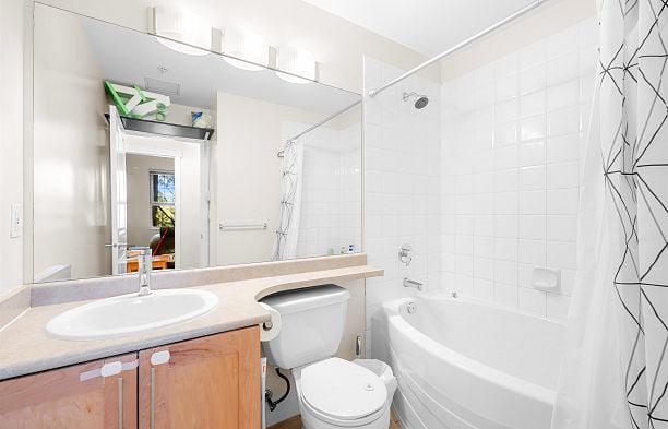 1217 4655 Valley Drive Quilchena