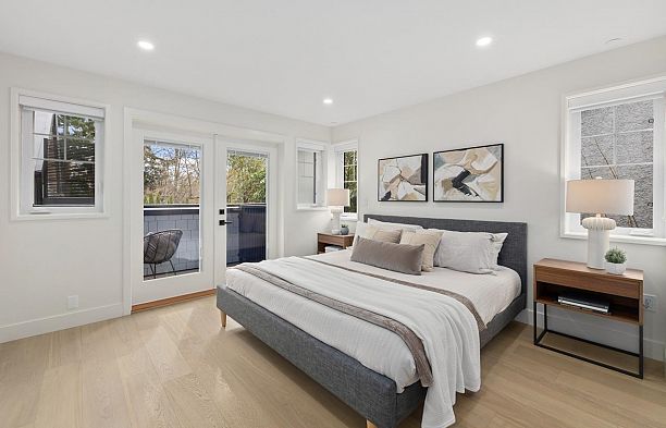 2438 W 49 Avenue S.W. Marine