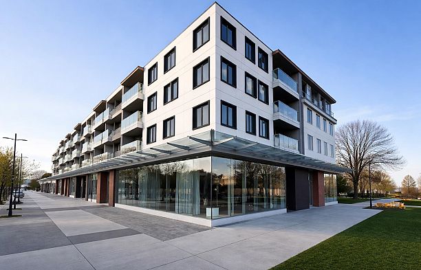 422 2471 St George Street Mount Pleasant VE