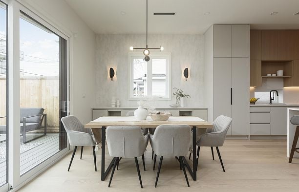 2 735 E 10th Avenue Mount Pleasant VE