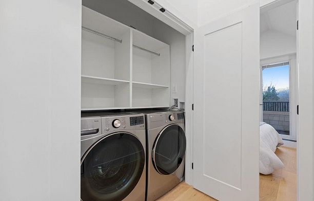 1 1166 E 11th Avenue Mount Pleasant VE