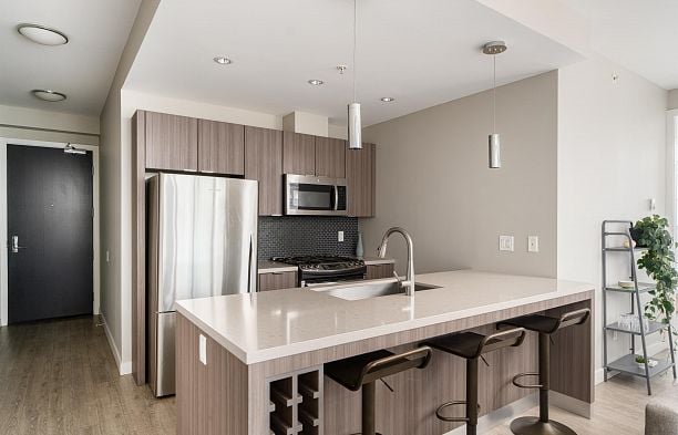 605 1788 Ontario Street Mount Pleasant VE