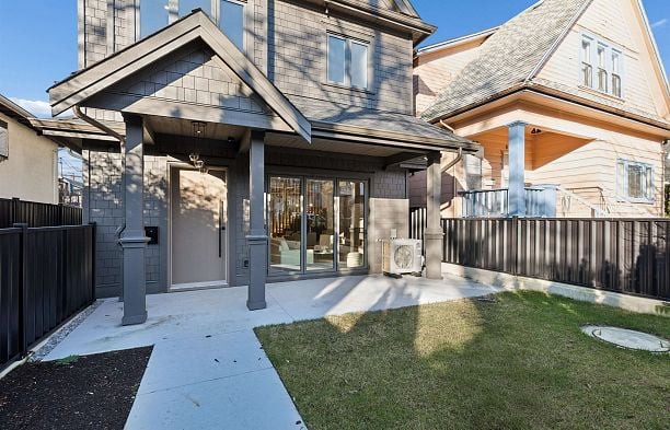 1 847 E 10 Avenue Mount Pleasant VE