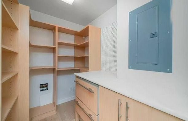 903 2411 Heather Street Fairview VW