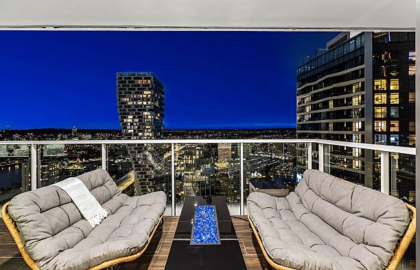 3404 1335 Howe Street Downtown VW