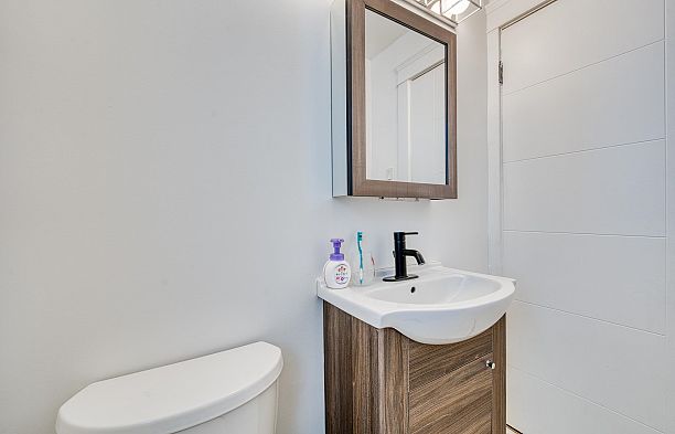 4377 W 12th Avenue Point Grey